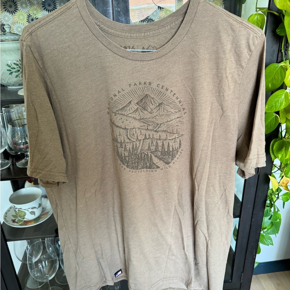 REI national parks shirt - Picture 1 of 3